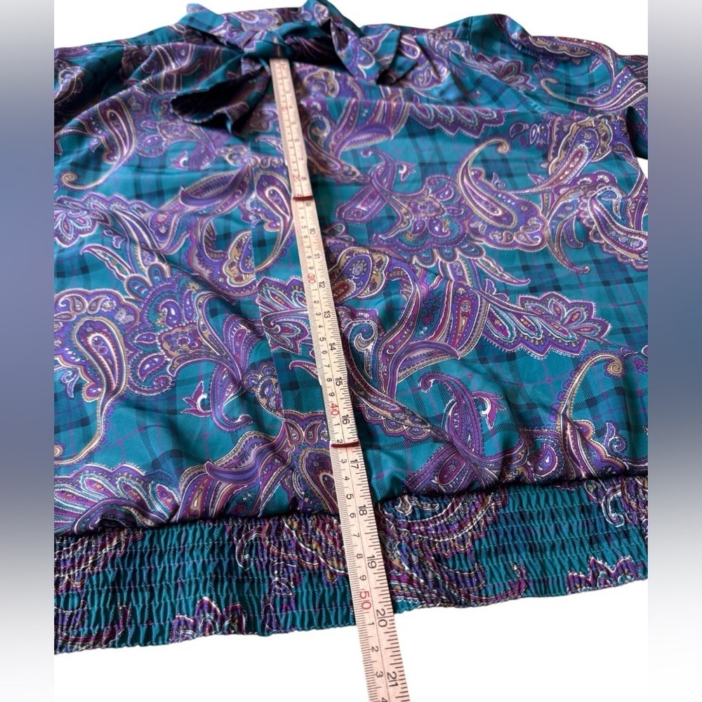 Alfred Dunner Satin Paisley Blouse Green Purple Bow Tie Vintage Top Sz 8 - Picture 7 of 12